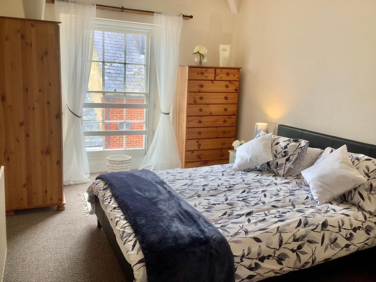 Second Floor Apartment Tenby Town Centre 外观 照片