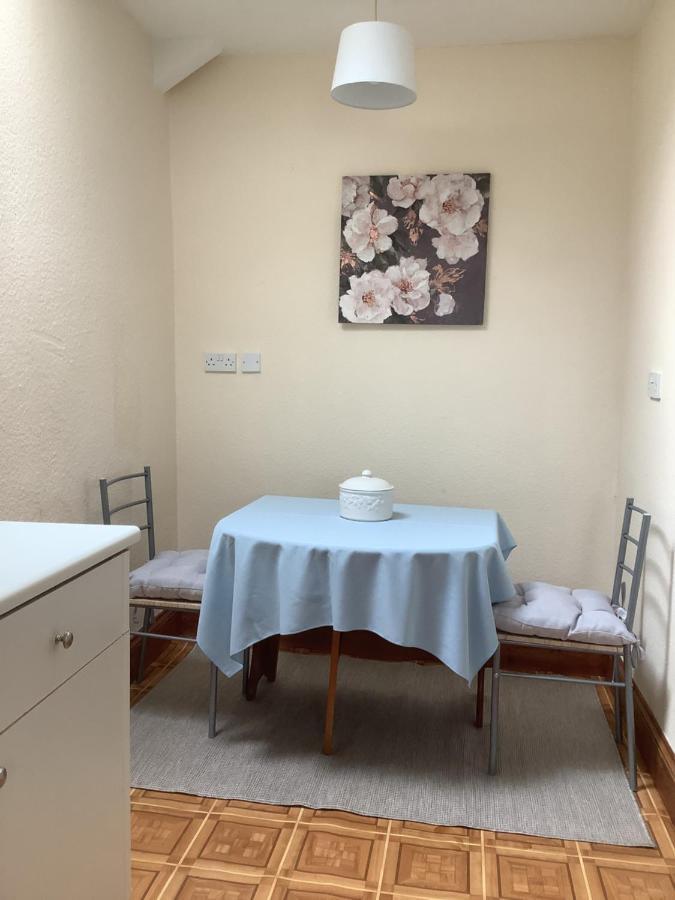 Second Floor Apartment Tenby Town Centre 外观 照片